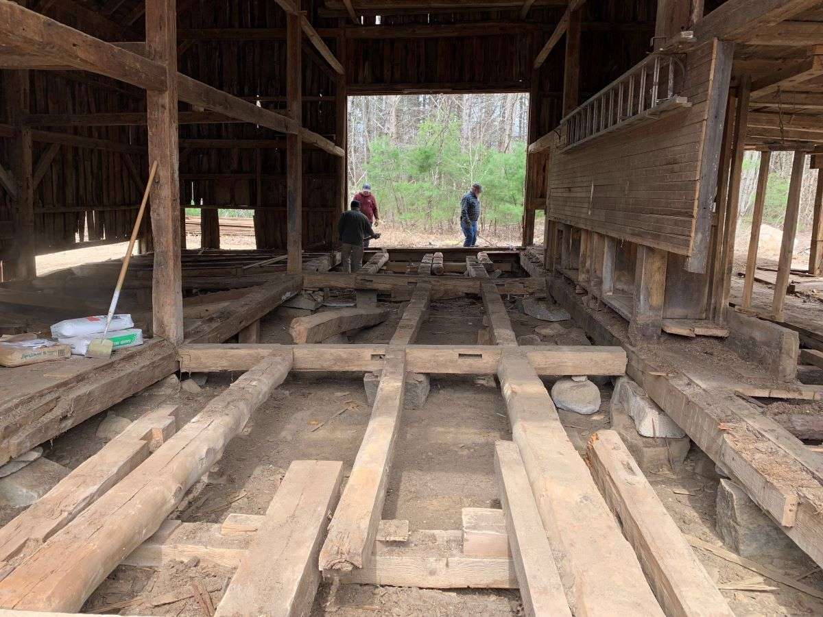 A Modern Day Barn Raising - Sanford Springvale NEWS