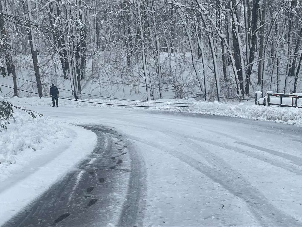 Sanford School Department Helps CMP Workers During Storm Restoration